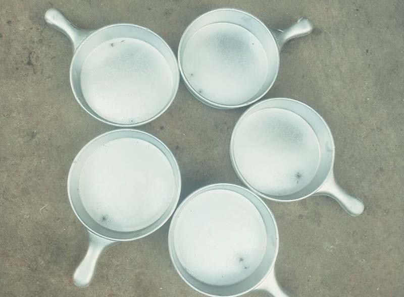 拉萨铝制小奶锅平底锅